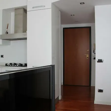 Maggiore Cozy Apartment Milan Exterior photo